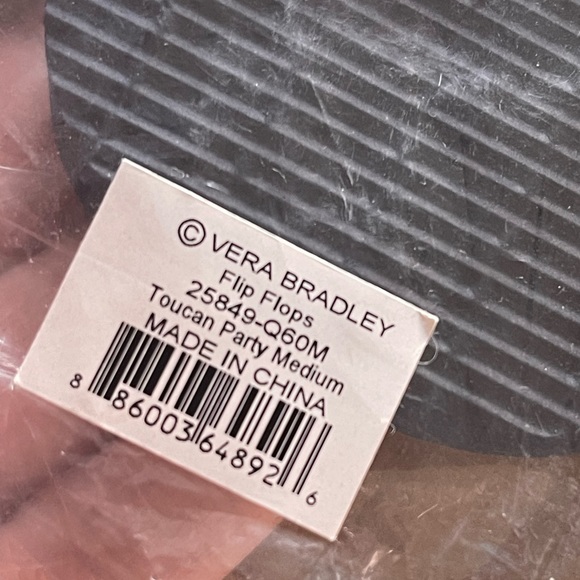 Vera Bradley toucan party flip flop sandal M 7/8 - Picture 13 of 13